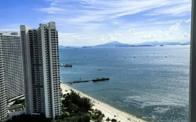 Julong Resort (Tsuen Wan Sea World)