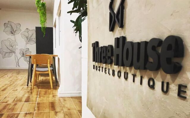 Three House Hostel Boutique