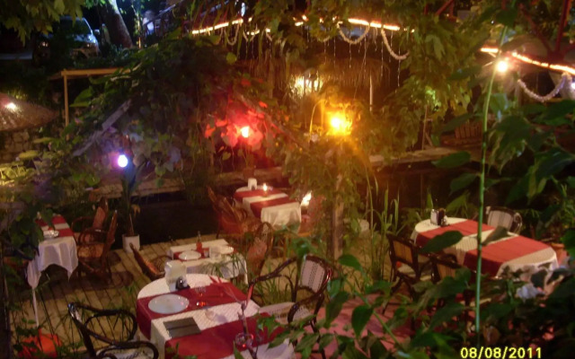 Arikanda River Garden Hotel