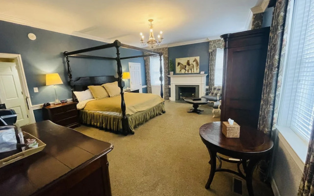 Excelsior at the Manor House
