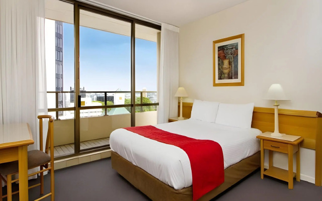The Summit Apartments