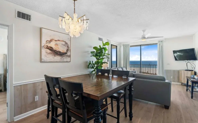 Romar Place 204