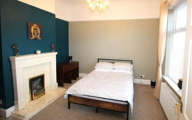 Large 3 Bed Bungalow - Beautiful Refurb - Garden
