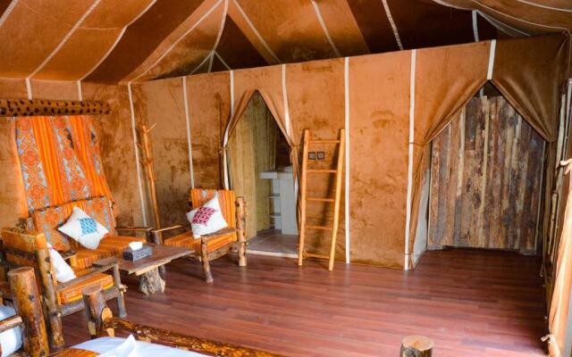 Relaxing Desert Camp