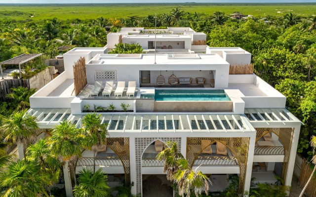 Sana Tulum Beachfront Boutique Hotel