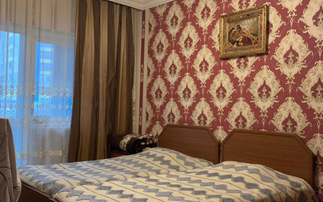 John Apartment Old Batumi