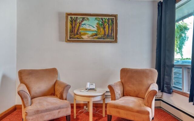 Hotel Port Colborne ON