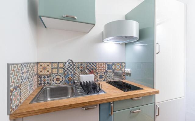 Cosy studio 1 Lit au Port de Nice