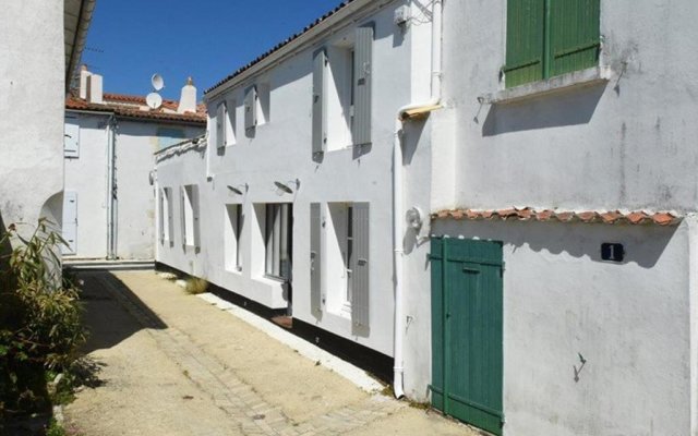 Maison Les Portes-en-Ré, 5 pièces, 6 personnes - FR-1-434-19