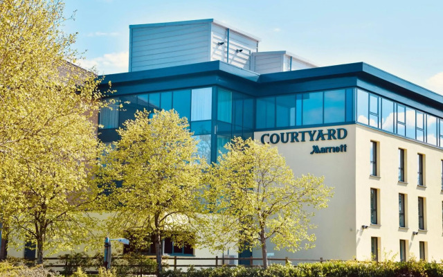 Courtyard by Marriott Glasgow Airport