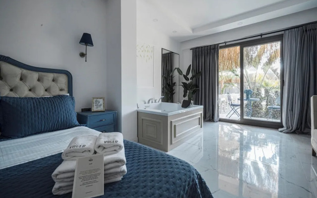 Voger Alaçatı Family