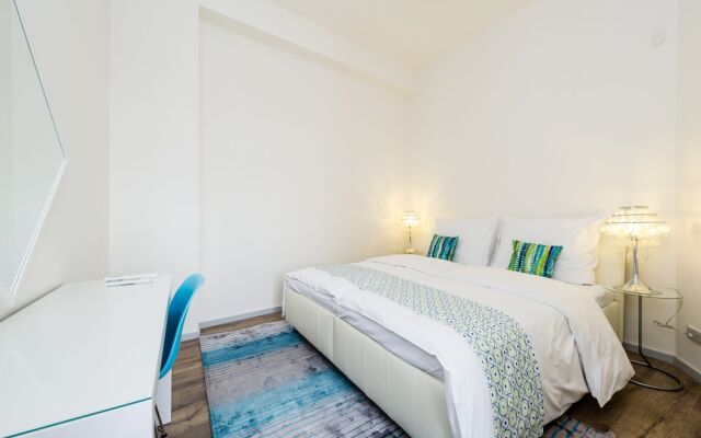 EMPIRENT Mucha Apartments