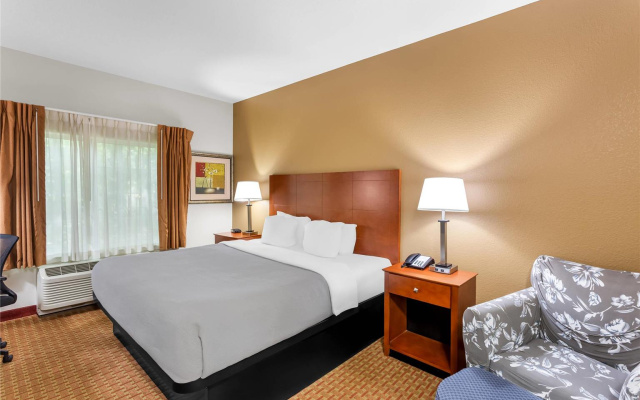 Quality Inn Near Interstate I94