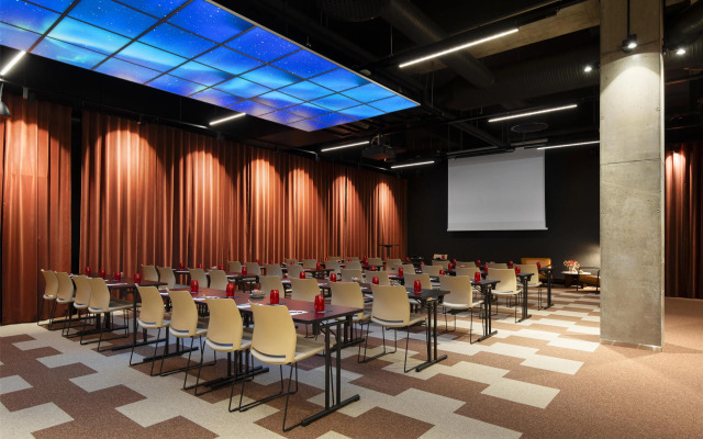 Radisson RED Helsinki