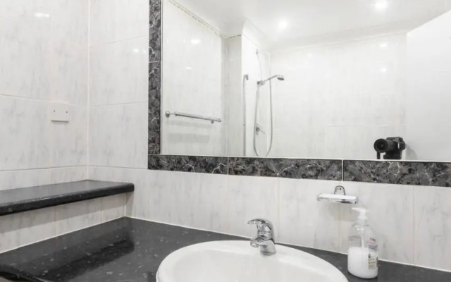 Marble Arch Mews Apart'hotel