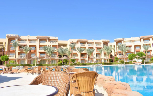 Parrotel Lagoon Waterpark Resort