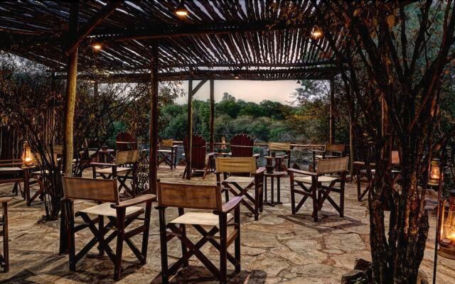 Mara Bush Camp - Private Wing