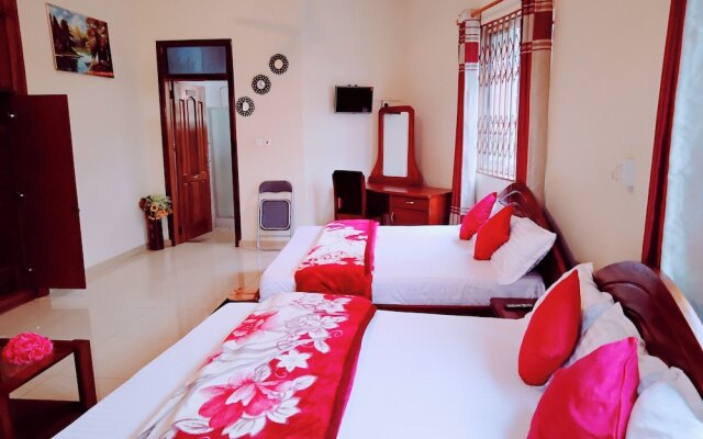 Renajoe Exclusive Centre