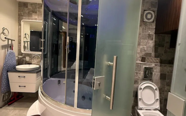 Charming Amman Apartment With Modern Amenities
