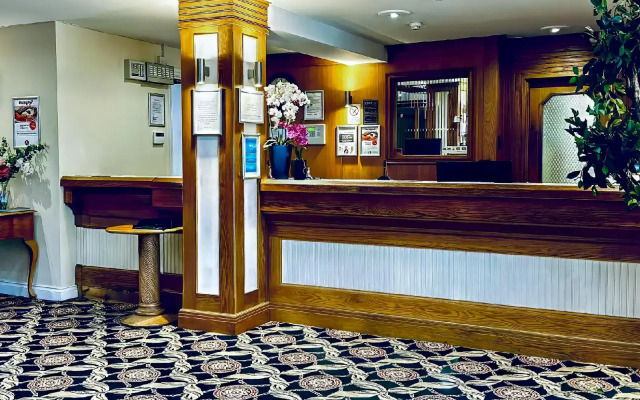 Carrington House Hotel