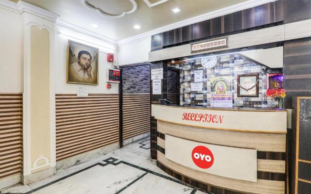 Flagship Radhey Shyam Inn Near Sahara Ganj Mall