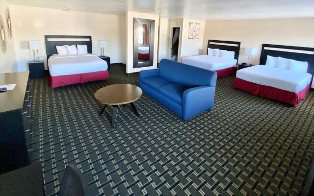 Stanford Inn & Suites Anaheim