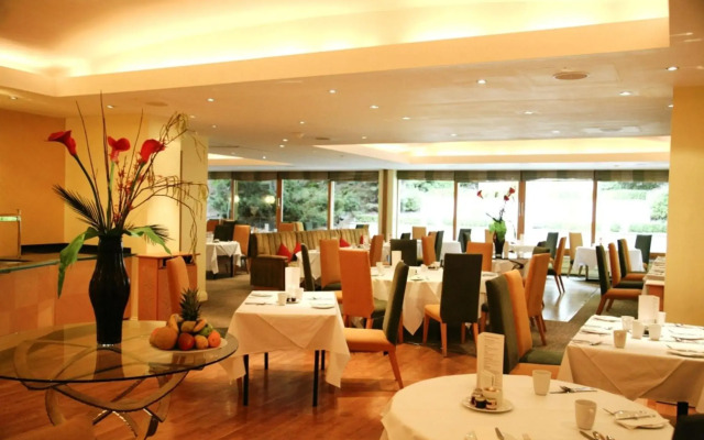Regency Park Hotel
