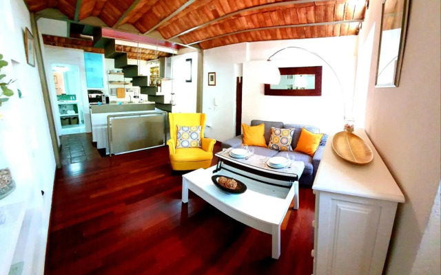 Almocabar Luxury Apartment