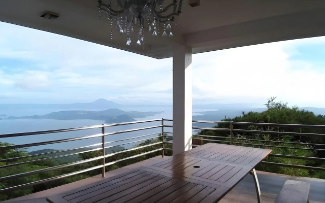 The Carmelence View Villa