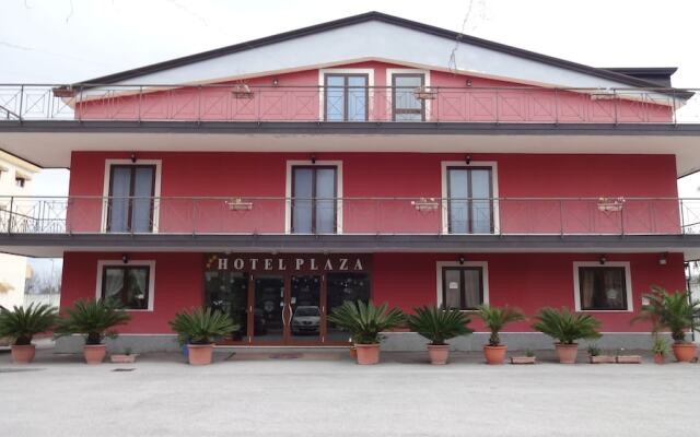 Hotel Plaza