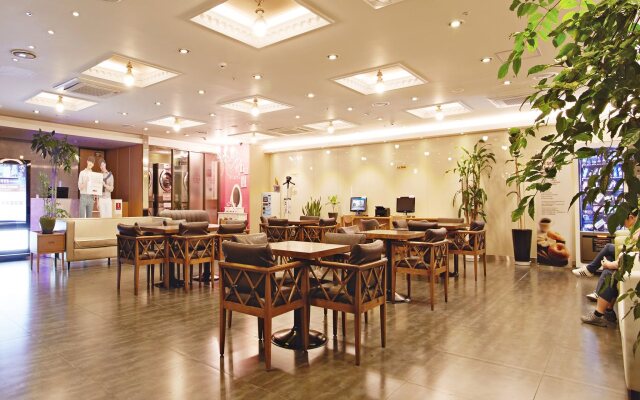 Hotel Skypark Myeongdong II