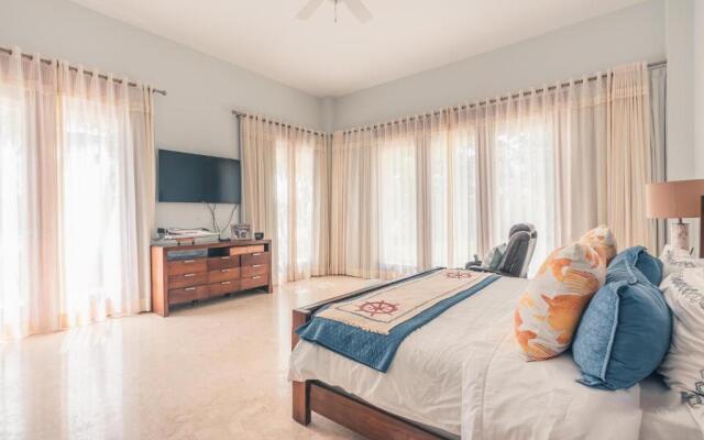 6 BR Villa At Arrecife Punta Cana