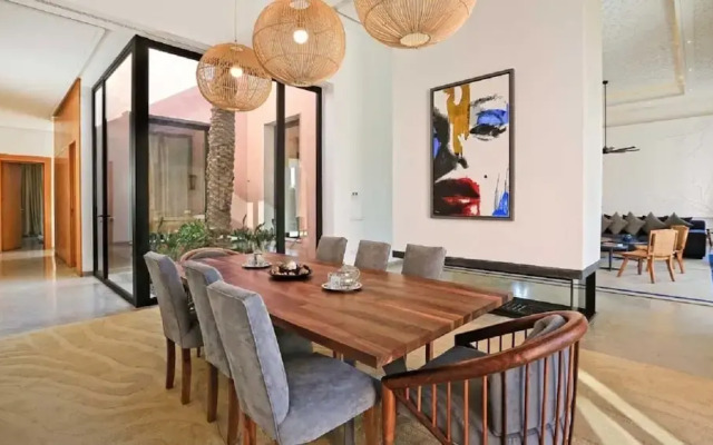 Impeccable 5-bed Villa in Marrakech
