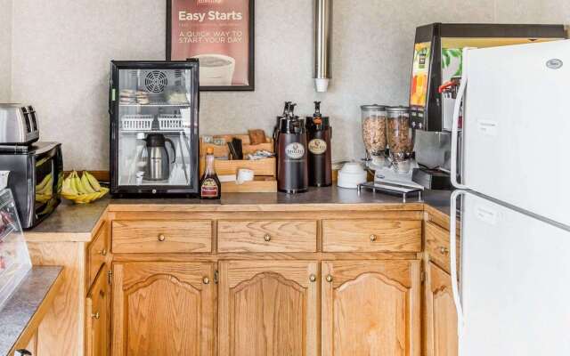 Econo Lodge McDonough South