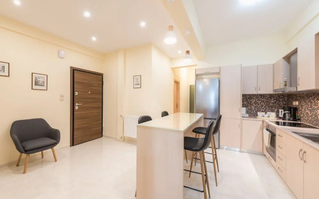 Elegant Home in Quiet Street  by Cloudkeys