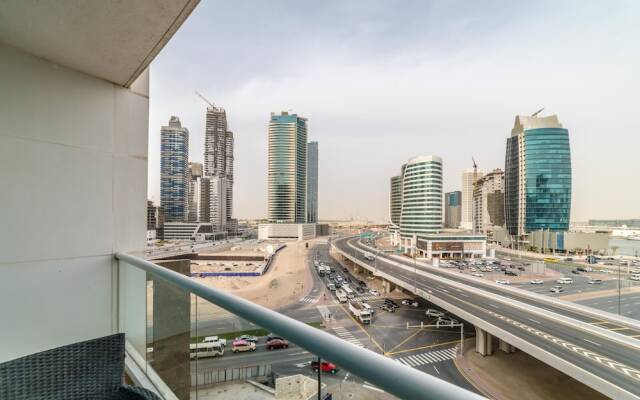 Vacation bay Burj Al Noujum Tower