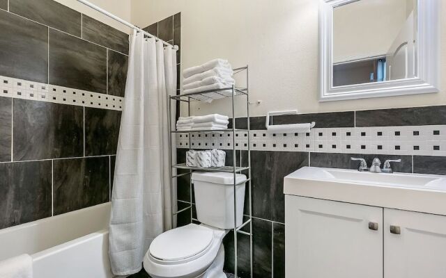 Stylish Condos Close to Art and Culture