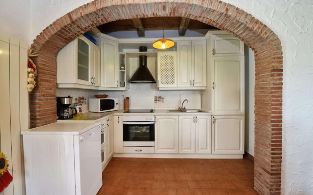 Authentic Holiday Home With Private Pool & Covered Terrace