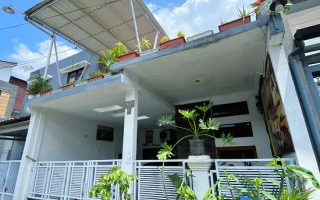 Bandung Co Stay — 1-star hotel in Bandung