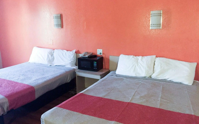 Motel 6 Warwick, RI - Providence Airport - I-95