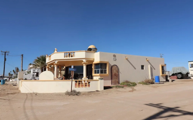 Campbell s House 2nd row Wifi Las Conchas