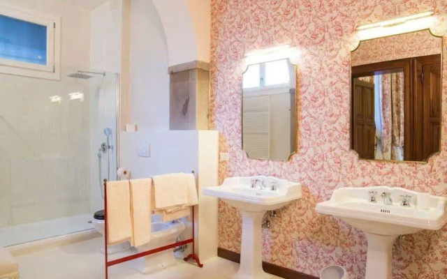 Palazzo Mantua Benavides Suites and Apartments