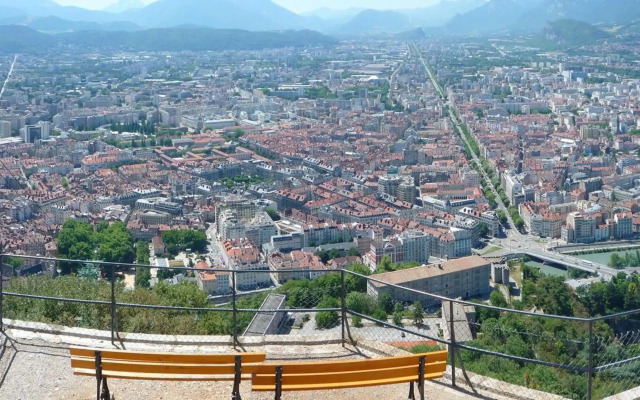 Kyriad Direct Grenoble