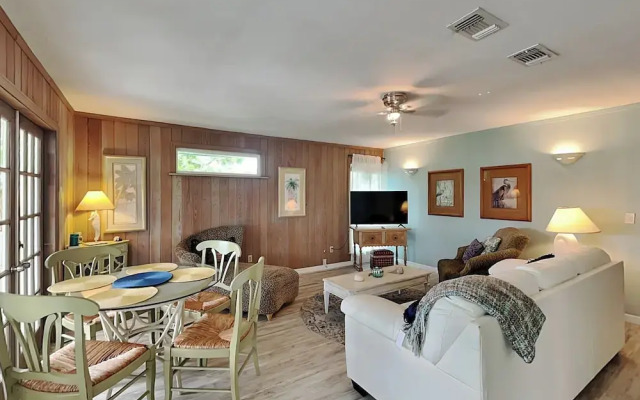 Shabby-chic Peak