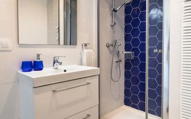 Tenerife South Shore Apartament, Coastal Lifestyle