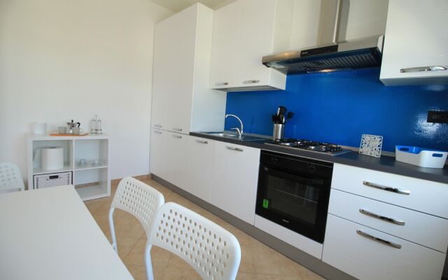 Gregoriana Front Beach