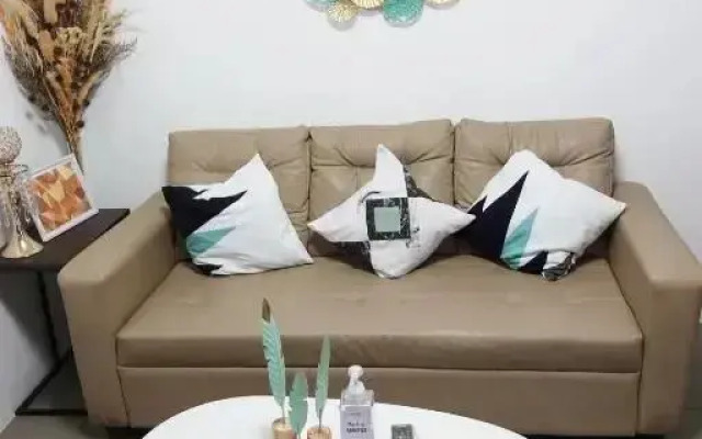 Portovita Tower 2 BR luxurious unit