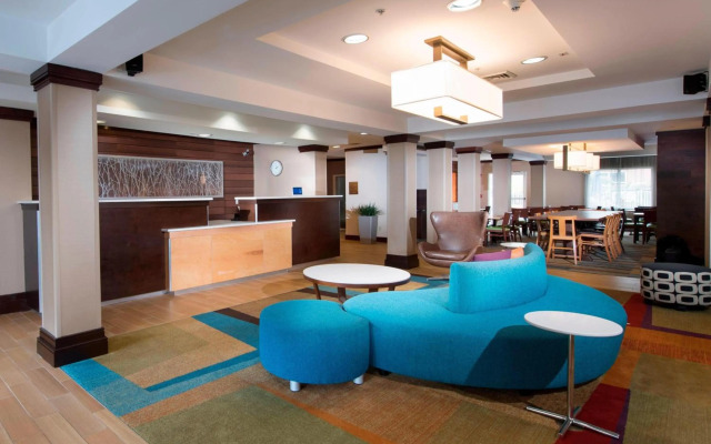 Fairfield Inn & Suites Charleston North/University Area