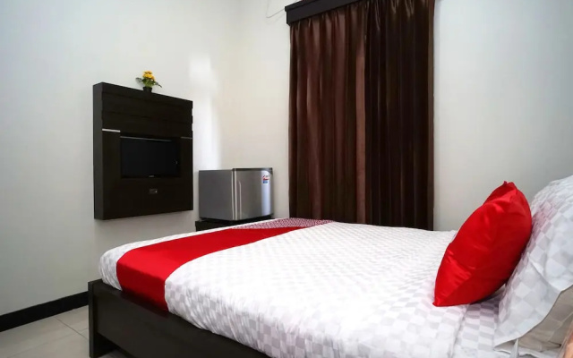 OYO 2038 Jasmine Guest House Balikpapan