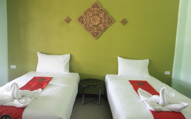 Sawasdee River Kwai Lodge